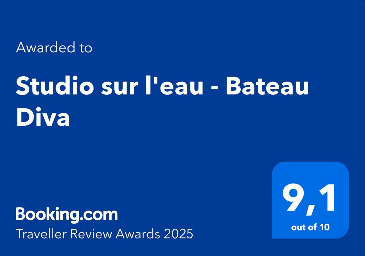 Sur L'eau - Bateau Diva *